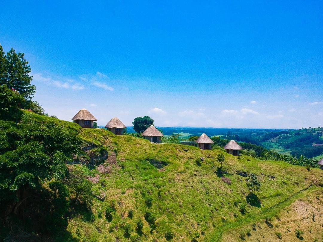 Lake Nyamirima Cottages Fort Portal Exterior foto